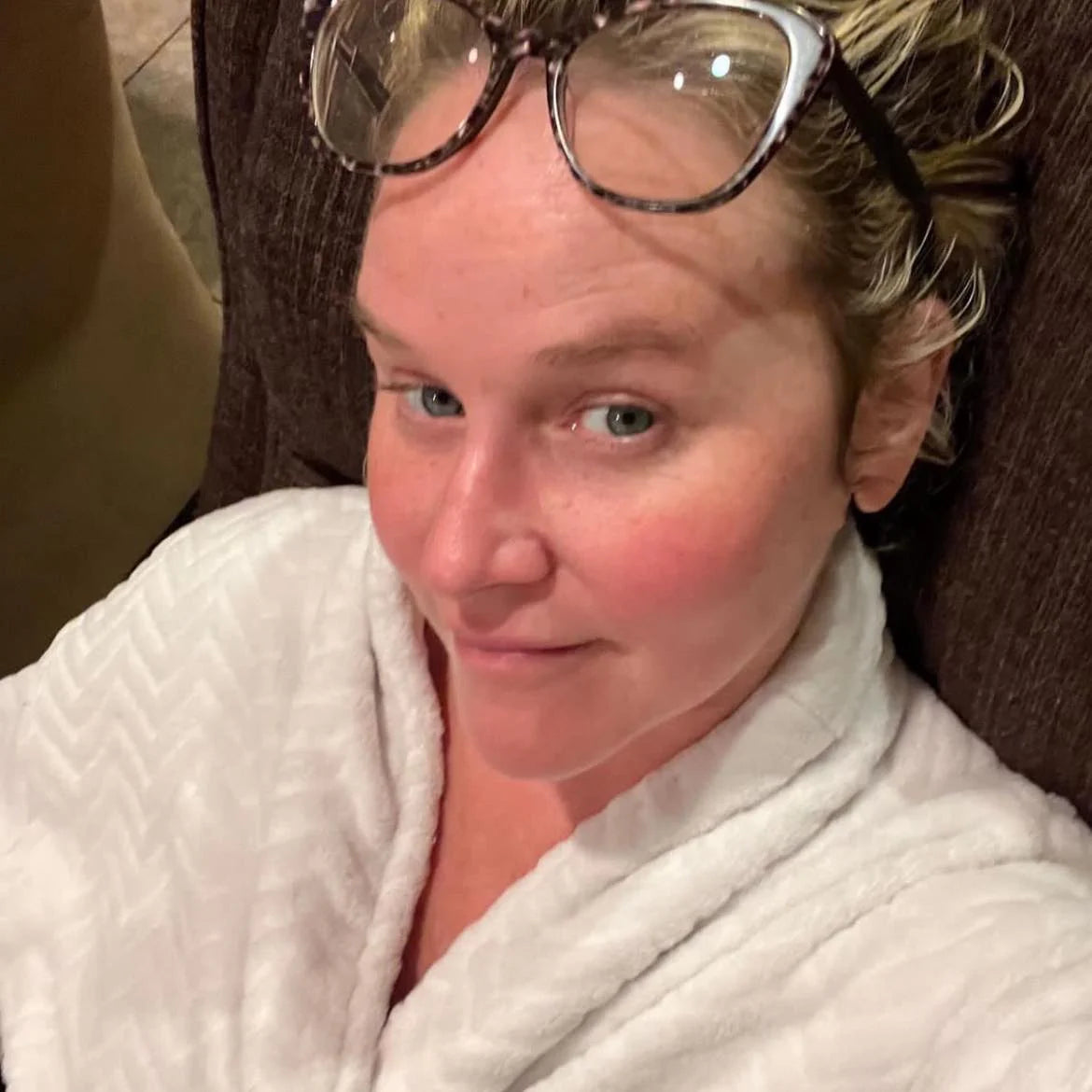 Reply profile picture